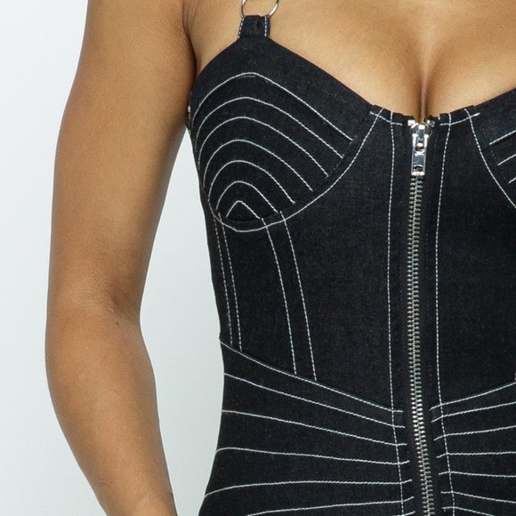 Stretchable Denim Mini Dress With Center Front Open Zippered. New with tags - Picture 6 of 6